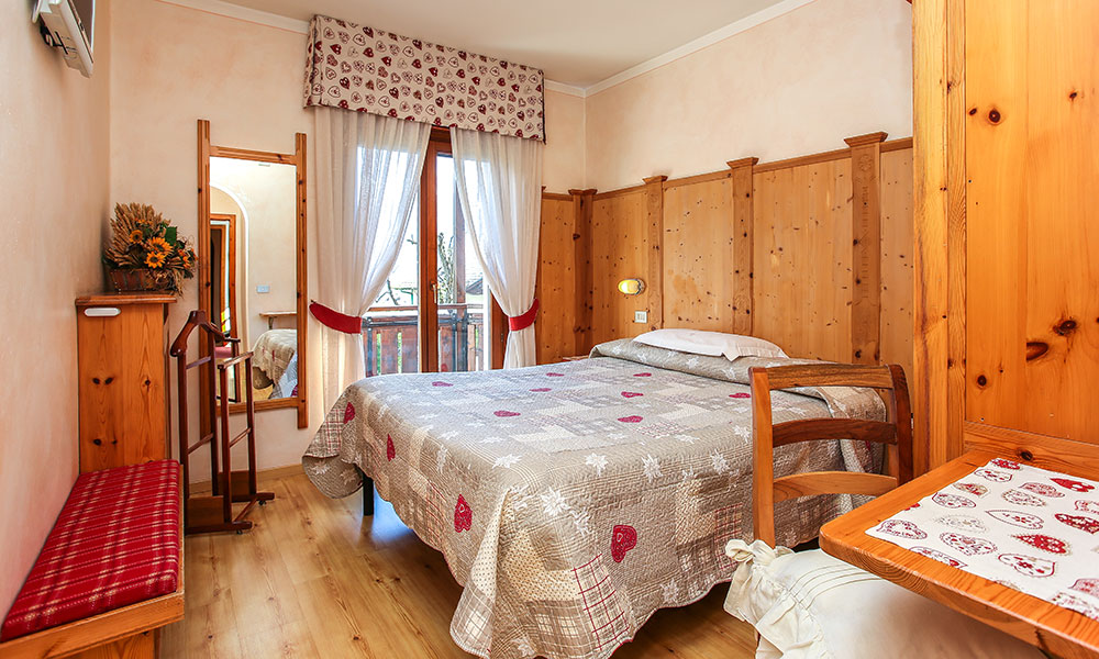 Hotel in Bormio with double and twin rooms - Albergo Adele, Bormio