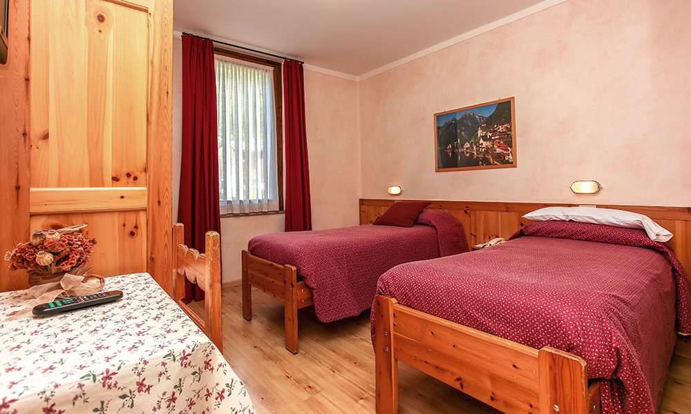 Hotel in Bormio with double and twin rooms - Albergo Adele, Bormio
